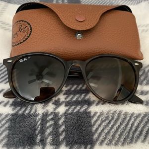 RAY BANS SUNGLASSES